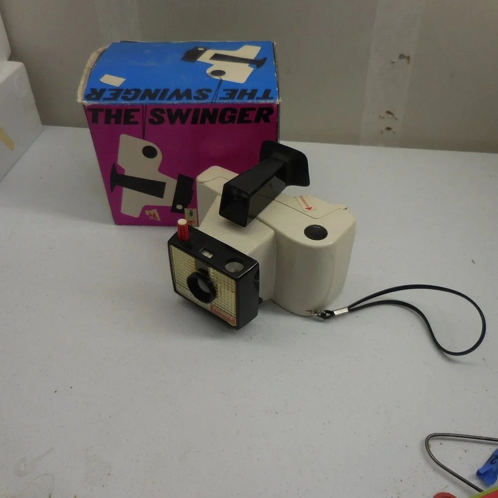 Vintage Polaroid Land Camera The Swinger Model 20 Instant Film Camera with Box